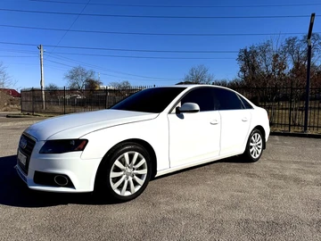 Авто Audi A4 2010 № 8563608