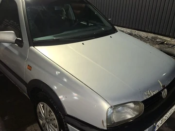 Авто Volkswagen Golf 1993 № 8563917
