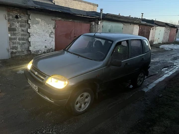 Авто Chevrolet Niva 2004 № 8563937