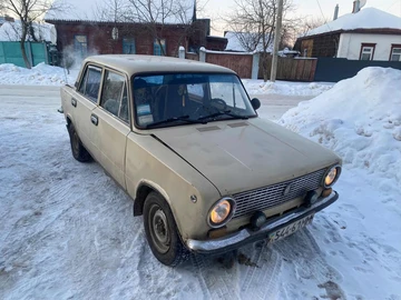 Авто ВАЗ 2101 1980 № 8564000