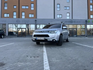 Авто Mitsubishi Outlander 2013 № 8564169