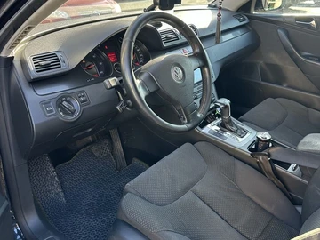 Авто Volkswagen Passat Variant 2006 № 8564295