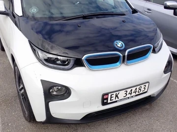 Авто BMW I3 2017 № 8564413