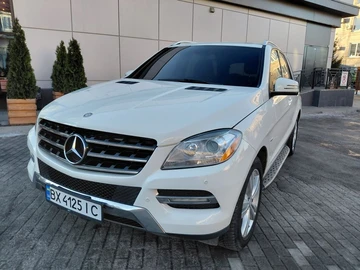 Авто Mercedes 320 2012 № 8564460