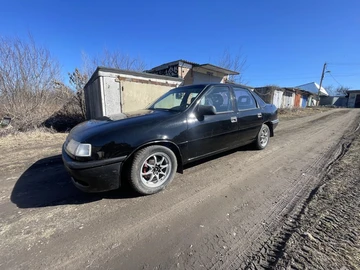 Авто Opel Vectra 1991 № 8564496