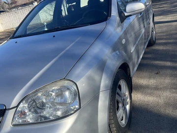 Авто Chevrolet Lacetti 2009 № 8564564