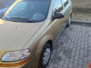 Авто Chevrolet Aveo 2003 № 8564578