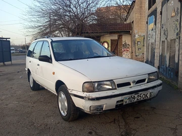 Авто Nissan Sunny 1992 № 8564697