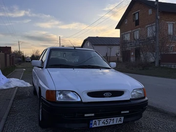 Авто Ford Escort 1993 № 8564702