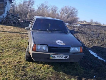Авто ВАЗ 2109 1989 № 8564715