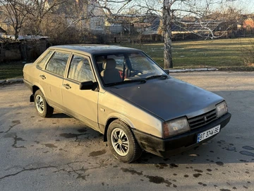 Авто ВАЗ 21099 1995 № 8564880