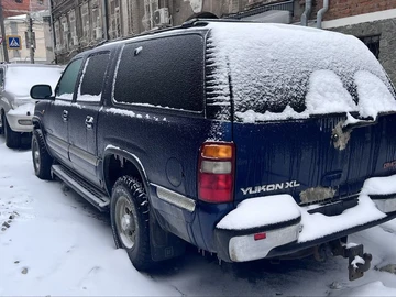 Авто GMC Yukon 2002 № 8565163