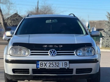 Авто Volkswagen Golf 2000 № 8565167