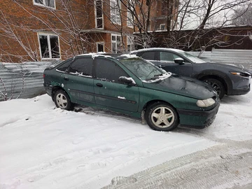 Авто Renault 11 1996 № 8565199