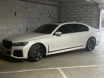 Авто BMW 7 Серия 2017 № 8565229