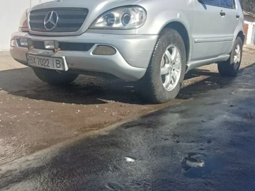 Авто Mercedes Ml Серия 2002 № 8565814