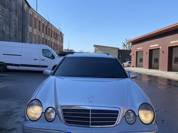 Авто Mercedes E Серия 2000 № 8565824