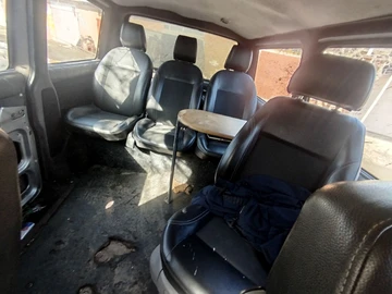 Авто Volkswagen Transporter 2008 № 8565843