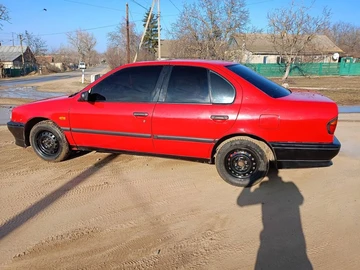 Авто Nissan Primera 1990 № 8566033