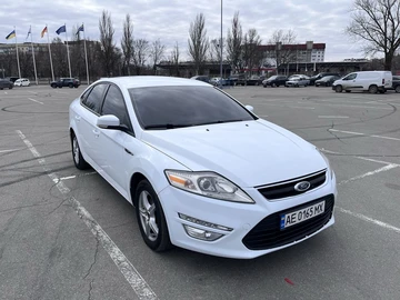 Авто Ford Mondeo 2013 № 8566115