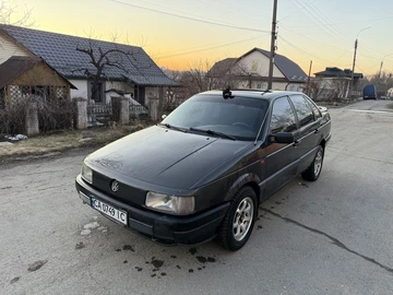 Авто Volkswagen Passat Sedan 1996 № 8566156