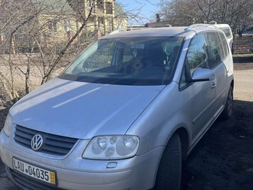 Авто Volkswagen Touran 2003 № 8566395