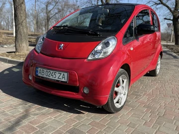 Авто Peugeot 208 2016 № 8566688