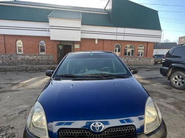 Авто Toyota Yaris 2000 № 8566711