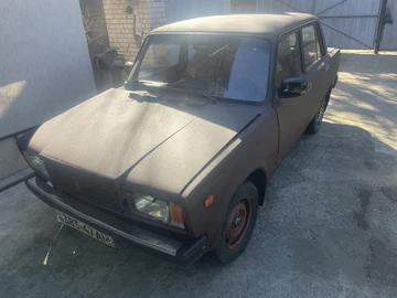 Авто ВАЗ 2107 1986 № 8566939