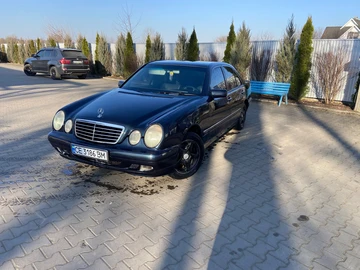 Авто Mercedes 220 1999 № 8566950