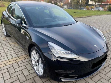 Авто Tesla Model 3 2019 № 8566989