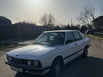 Авто BMW 5 Серия 1982 № 8567052