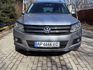 Авто Volkswagen Tiguan 2015 № 8567053