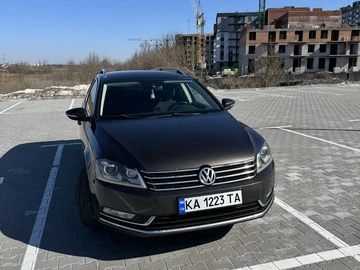 Авто Volkswagen Passat Variant 2012 № 8567282