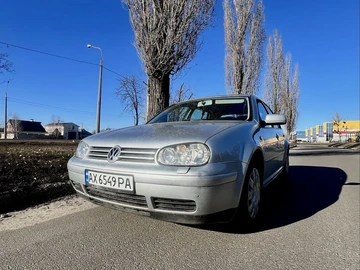 Авто Volkswagen Golf 2001 № 8567312