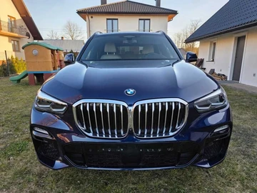 Авто BMW X5 2021 № 8567356