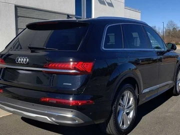 Авто Audi Q7 2020 № 8567377