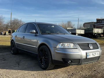 Авто Volkswagen Passat Sedan 2003 № 8567394