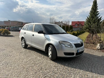 Авто Skoda Fabia 2009 № 8567404