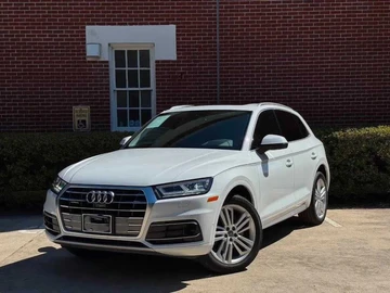Авто Audi Q5 2019 № 8567405