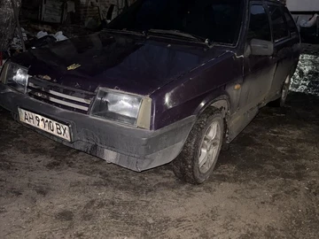 Авто ВАЗ 2109 1995 № 8567673