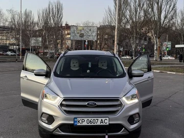 Авто Ford Escape 2018 № 8567676