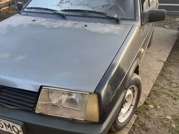 Авто ВАЗ 2109 1992 № 8568056