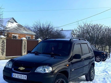 Авто Chevrolet Niva 2011 № 8568090