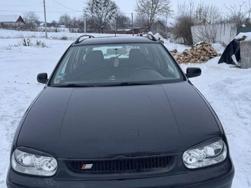 Авто Volkswagen Golf 2001 № 8568161