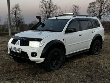 Авто Mitsubishi Pajero Sport 2014 № 8568387