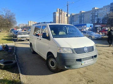 Авто Volkswagen Transporter 2008 № 8568458