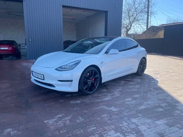Авто Tesla Model 3 2018 № 8568470
