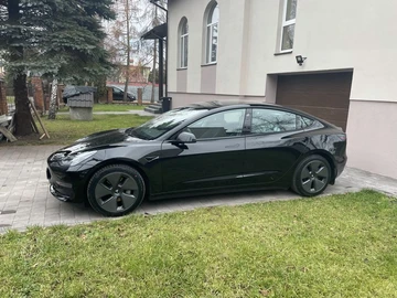 Авто Tesla Model 3 2021 № 8568471