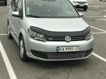 Авто Volkswagen Touran 2011 № 8568694